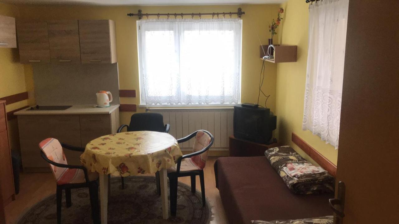 Apartmany Ingrid Bešeňová Zewnętrze zdjęcie